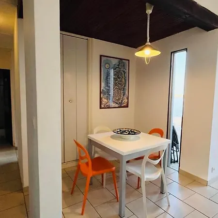 Appartement Solane 2 *